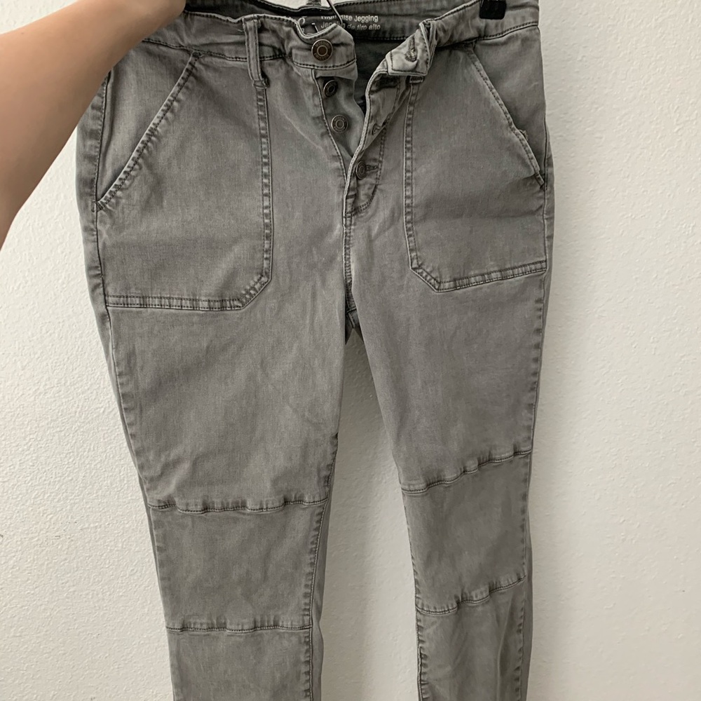 Grey button up jeggings!